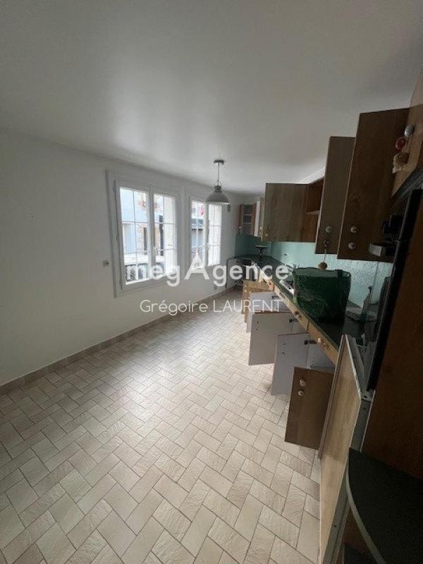 Maison - 122 m² - 5 pièces