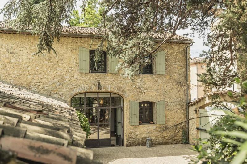 Maison - 170 m² - 7 pièces