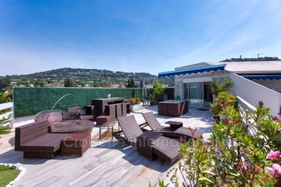 Appartement - 136 m² - 4 pièces