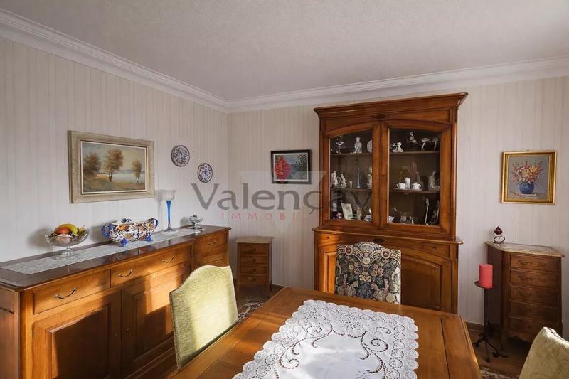 Maison - 146 m² - 7 pièces