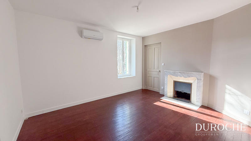 Maison de village - 102 m² - 3 pièces