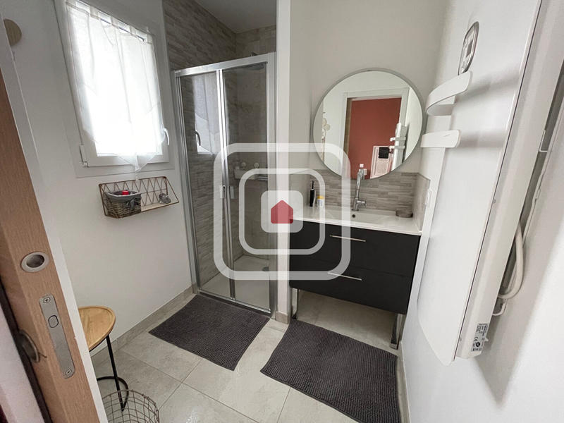 Maison - 104 m² - 5 pièces