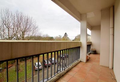 Appartement - 72 m² - 4 pièces