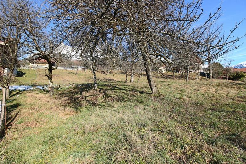 Terrain constructible - 2 028 m²