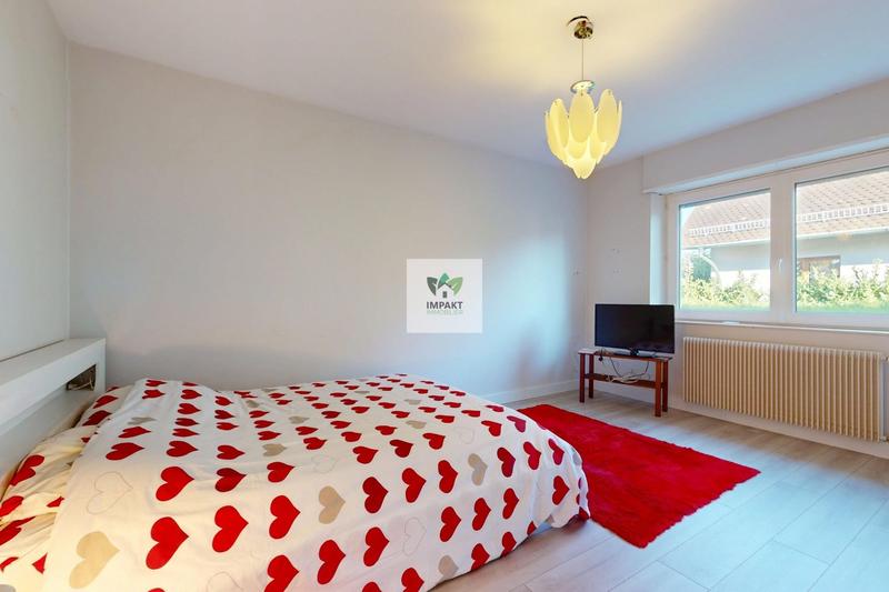 Maison - 203 m² - 7 pièces