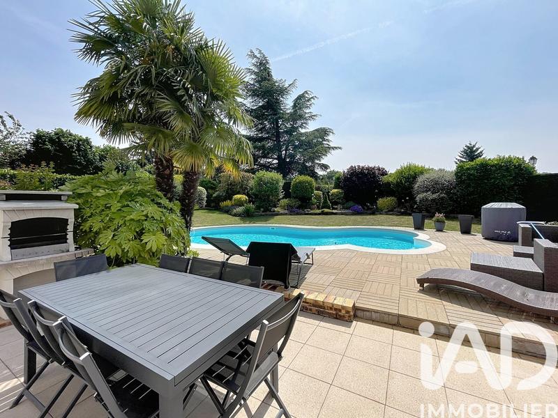 Maison - 193 m² - 7 pièces