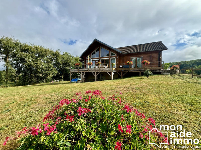 Maison - 130 m² - 4 pièces