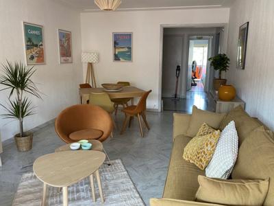 Appartement - 70 m² - 3 pièces