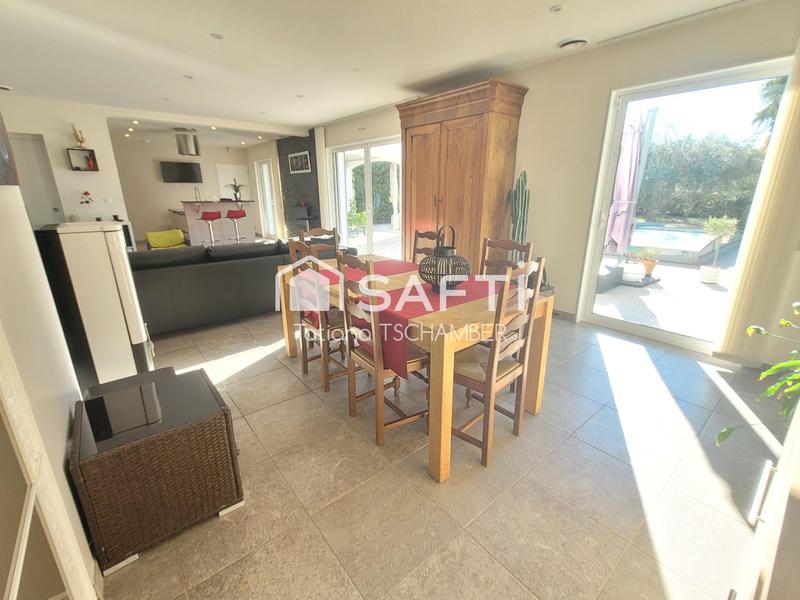 Villa - 206 m² - 5 pièces