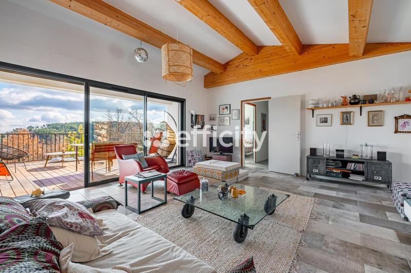 Maison - 125 m² - 5 pièces