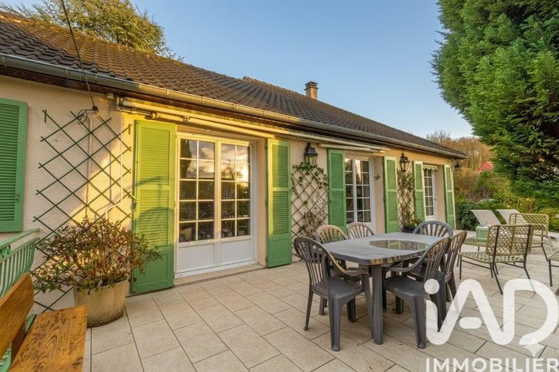 Maison - 95 m² - 5 pièces
