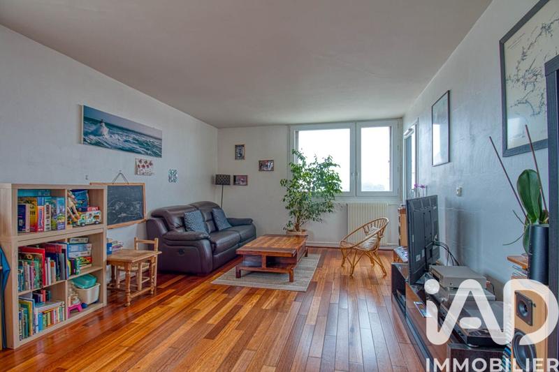 Appartement - 77 m² - 4 pièces