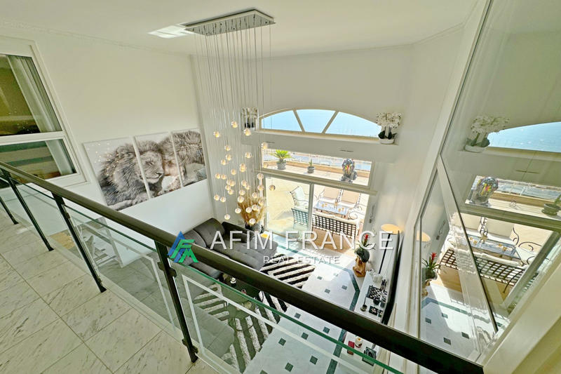 Appartement - 167 m² - 5 pièces