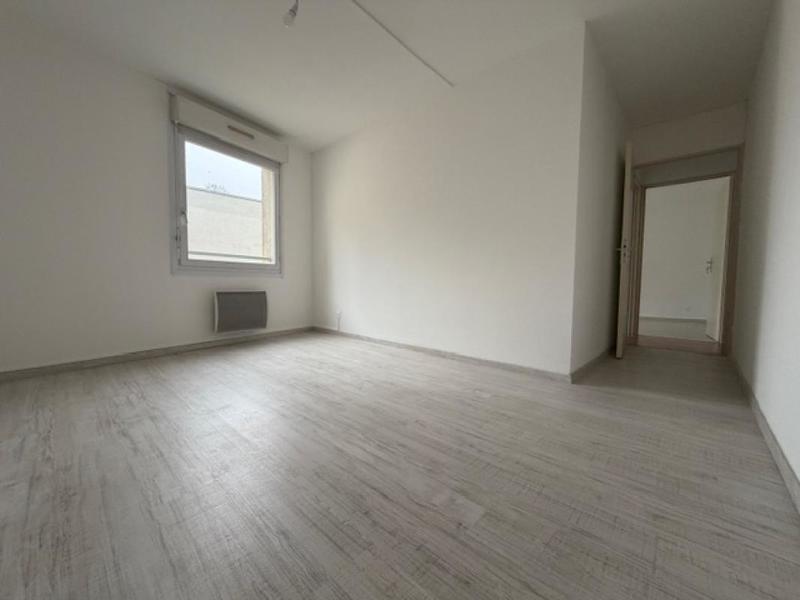 Appartement - 99 m² - 4 pièces