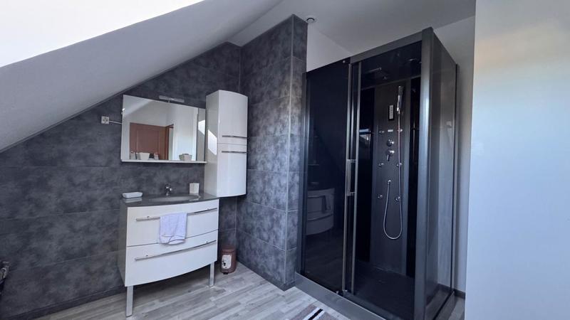 Maison - 108 m² - 5 pièces