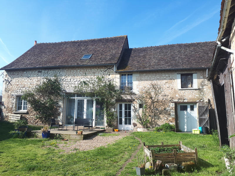 Maison - 202 m² - 6 pièces
