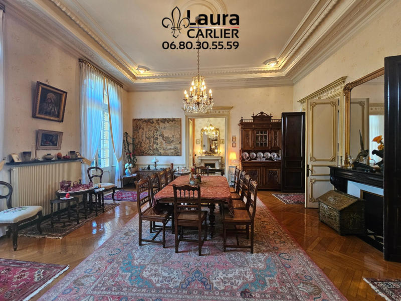 Château - 280 m² - 11 pièces