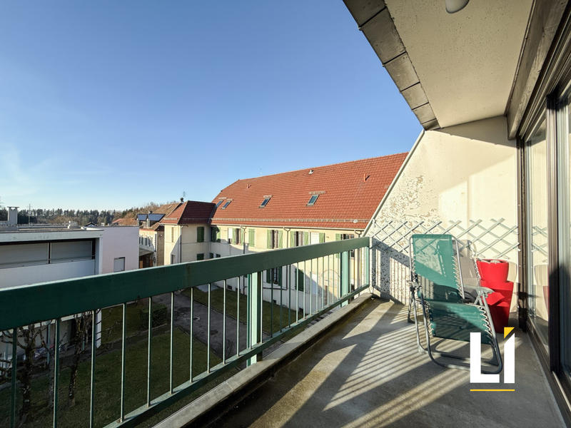 Appartement - 98 m² - 4 pièces