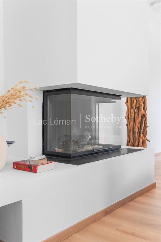 Maison - 210 m² - 6 pièces