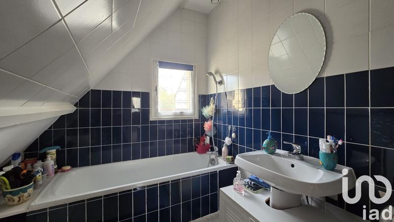 Maison - 96 m² - 6 pièces