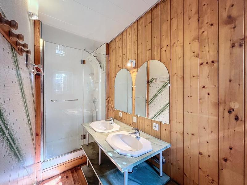 Maison en pierre - 97 m² - 6 pièces