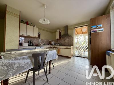 Maison - 135 m² - 4 pièces