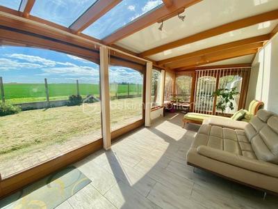 Maison - 180 m² - 8 pièces