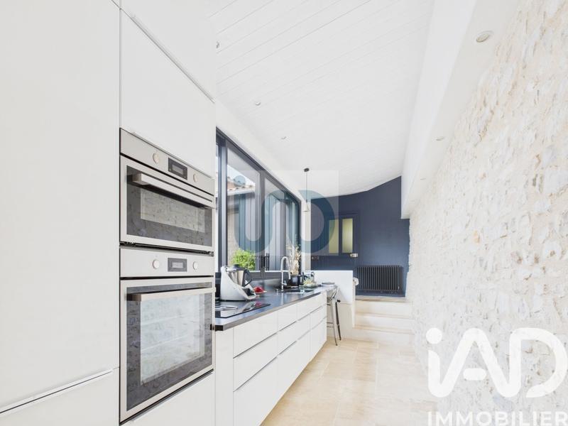 Maison - 176 m² - 6 pièces