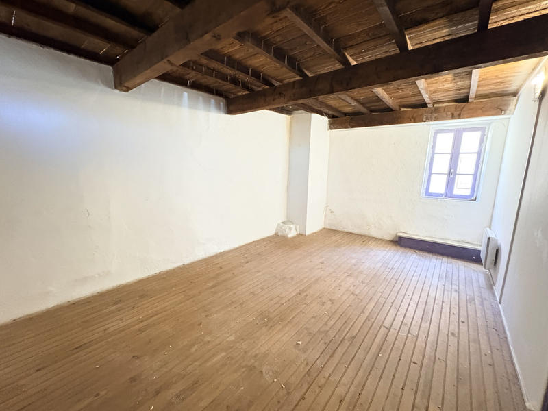 Maison de village - 90 m² - 4 pièces