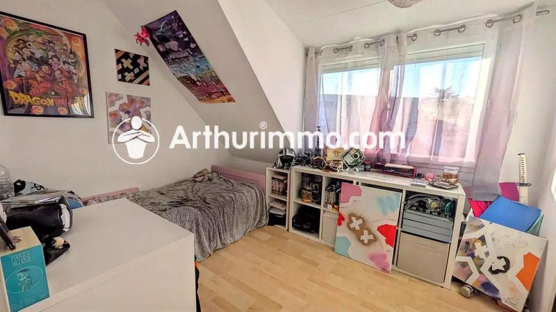 Maison - 83 m² - 5 pièces