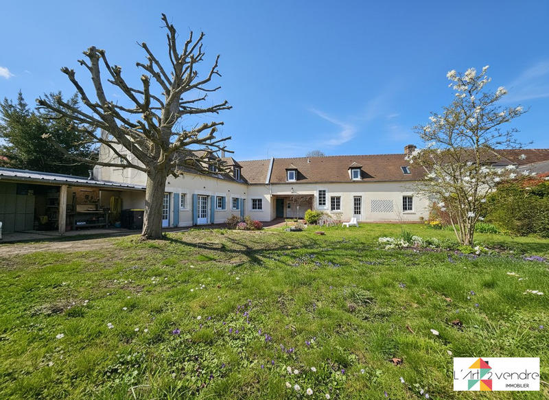 Maison - 156 m² - 8 pièces