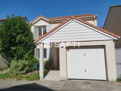 Maison - 84 m² - 5 pièces