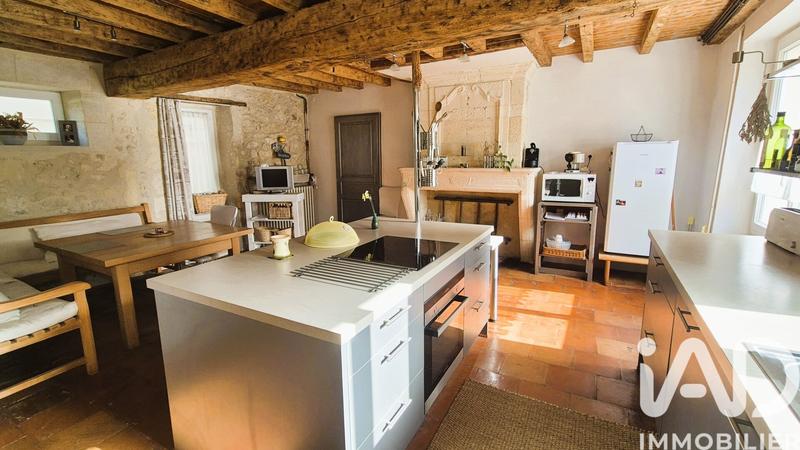 Maison - 200 m² - 7 pièces