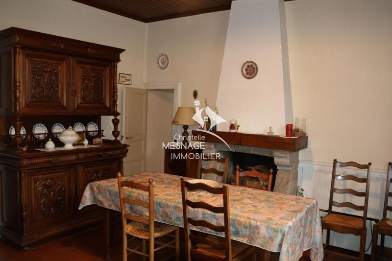 Maison - 150 m² - 8 pièces