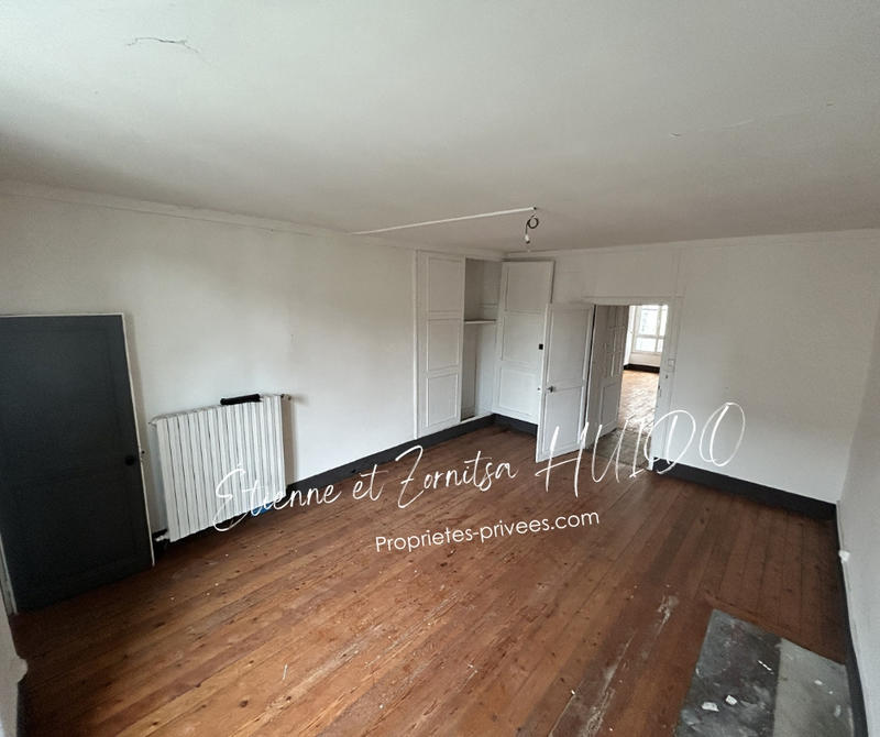 Immeuble - 159 m² - 7 pièces