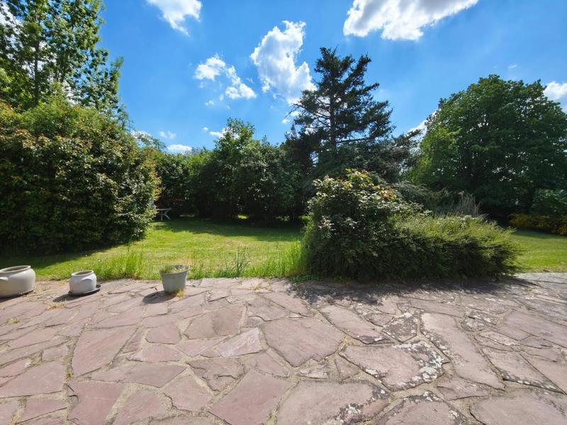 Demeure - 362 m² - 12 pièces