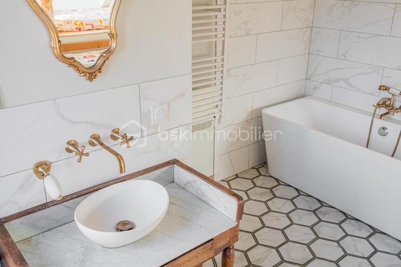 Duplex - 115 m² - 5 pièces