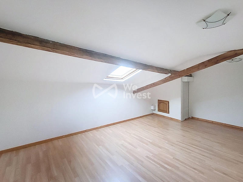 Maison - 157 m² - 9 pièces