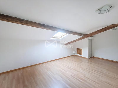 Maison - 157 m² - 9 pièces