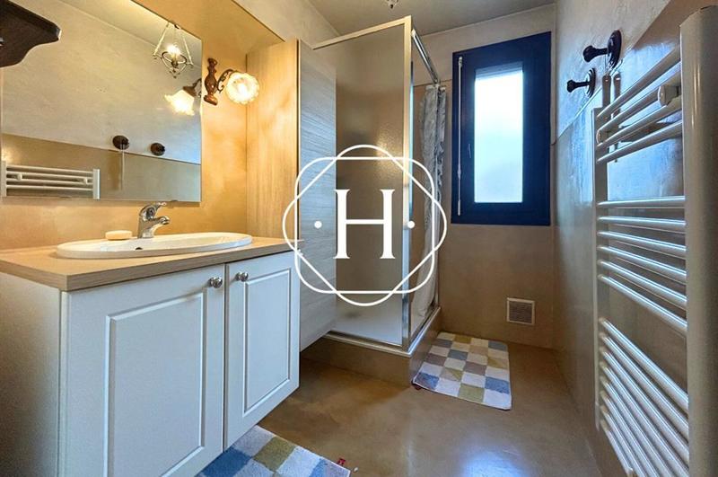 Appartement - 77 m² - 4 pièces