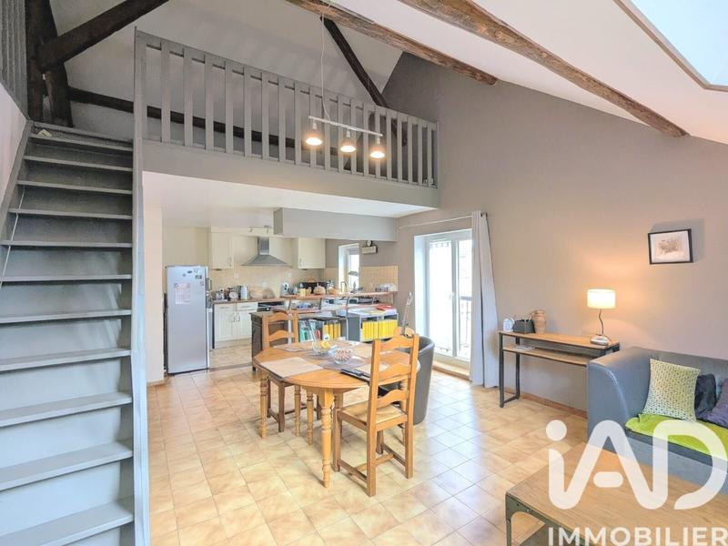 Appartement - 84 m² - 3 pièces