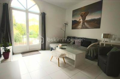 Maison - 85 m² - 5 pièces