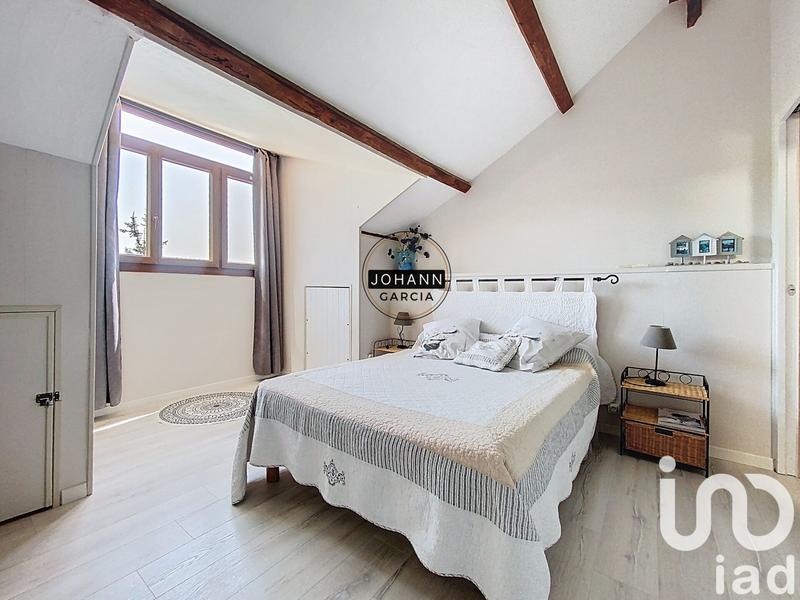 Maison - 222 m² - 9 pièces