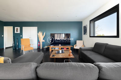 Maison - 184 m² - 6 pièces