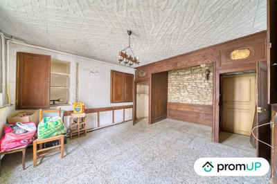 Maison - 200 m² - 8 pièces