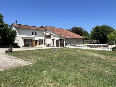 Maison de campagne - 137 m² - 4 pièces