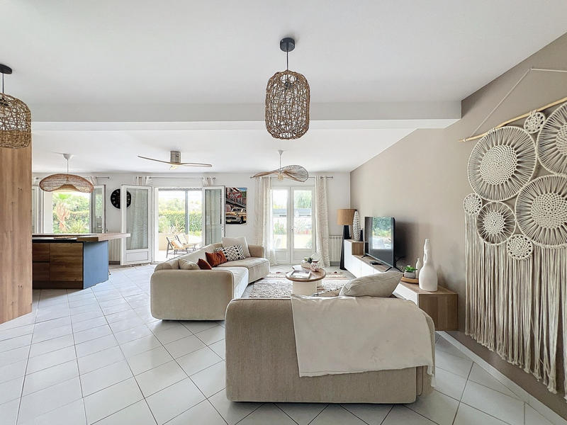 Maison - 140 m² - 5 pièces