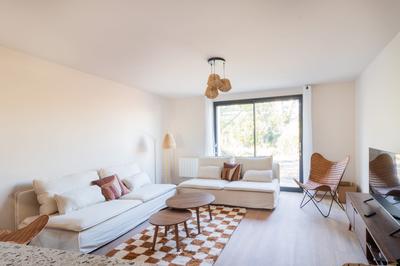 Maison - 296 m² - 15 pièces