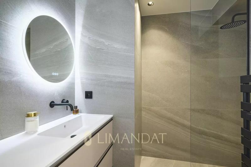 Appartement - 110 m² - 4 pièces