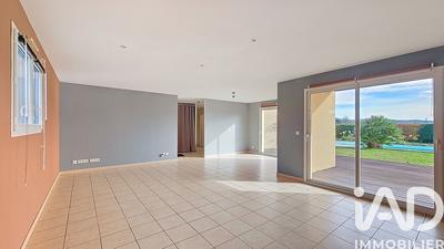 Maison - 114 m² - 5 pièces